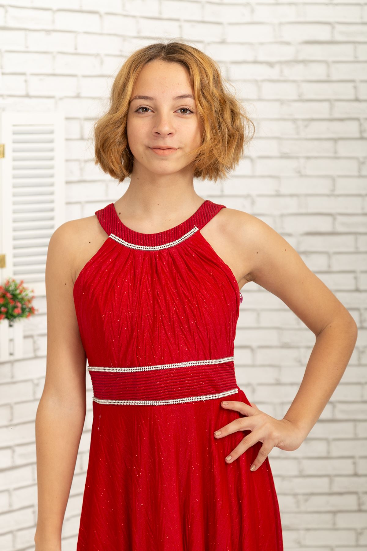 מותניים ואבן צוואר מפורטת, שמלת ערב של נערת זיגזג כסוף שיפון 468 אדום