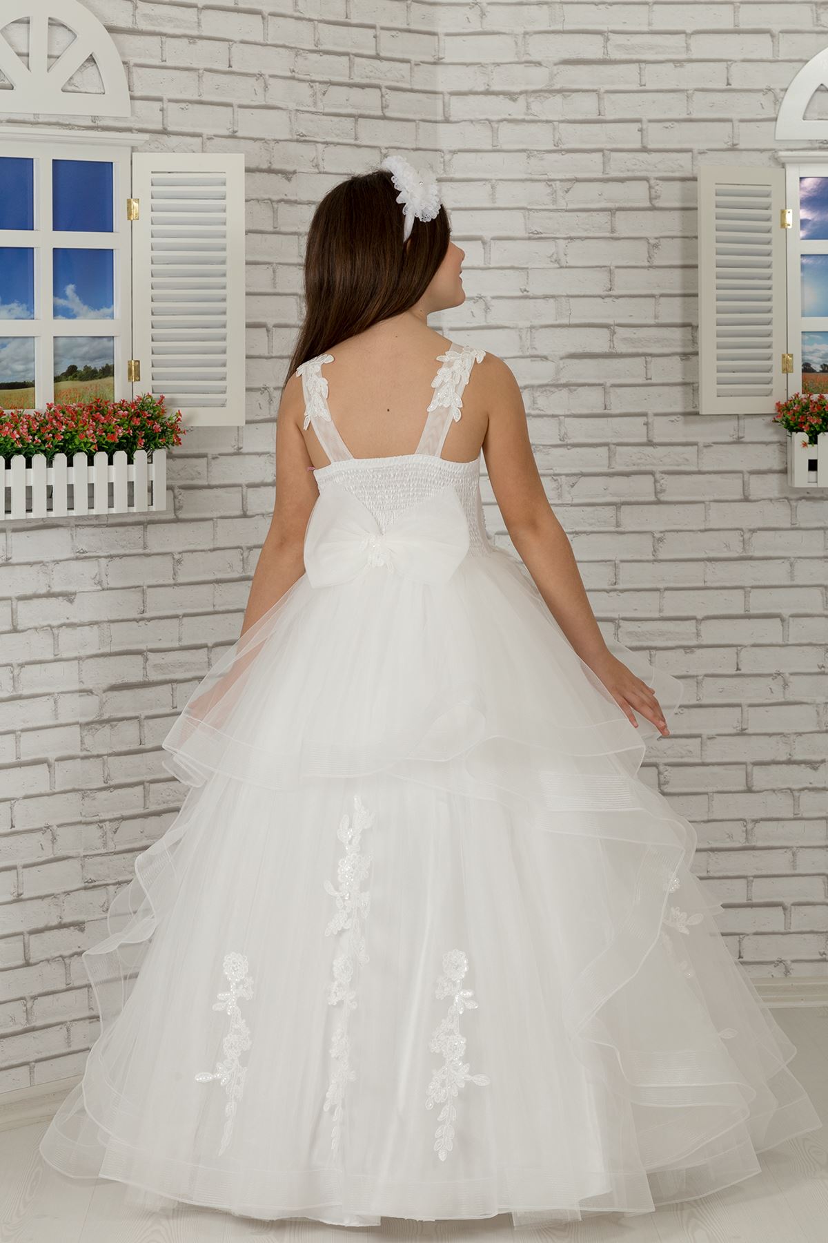 פרטי אפליקציות רקומות, שמלת ערב שמלת ערב של פלאפי 628 קרם