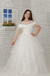 Scollo a barchetta con piume, applicazioni, abito da sera in tulle Fluffy Girl 604 Cream